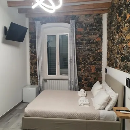 5 Terre Station Rooms La Spezia Exterior photo